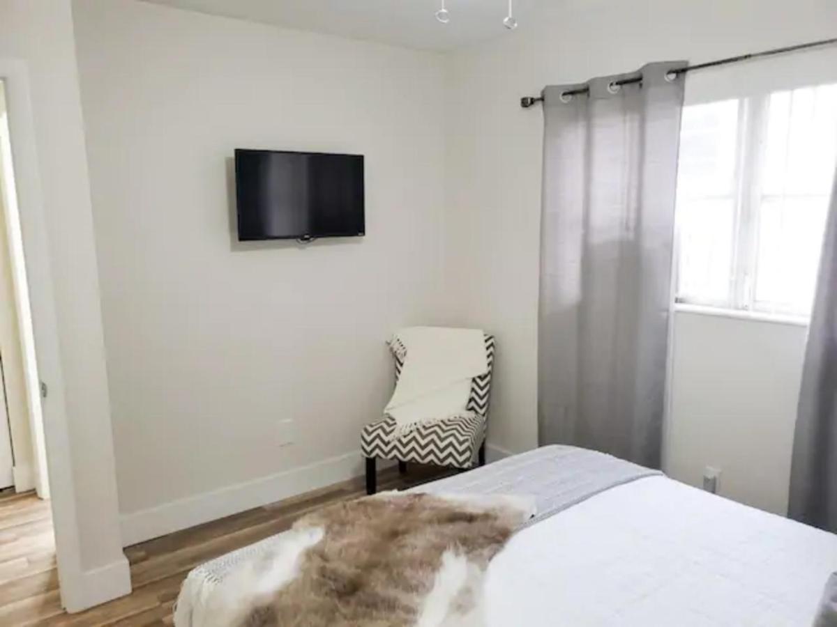 Sophisticated Dania Beach Suites Near The Beach Exterior foto