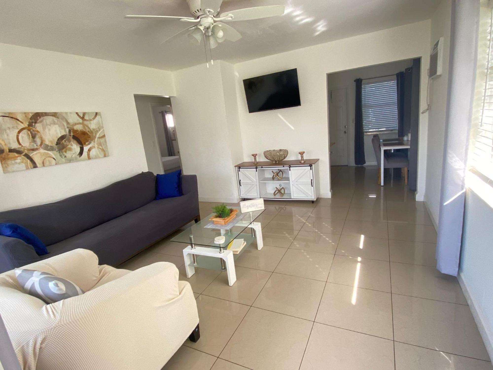 Sophisticated Dania Beach Suites Near The Beach Exterior foto